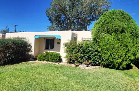 813 Madeira Dr NE, Albuquerque, NM 87108
