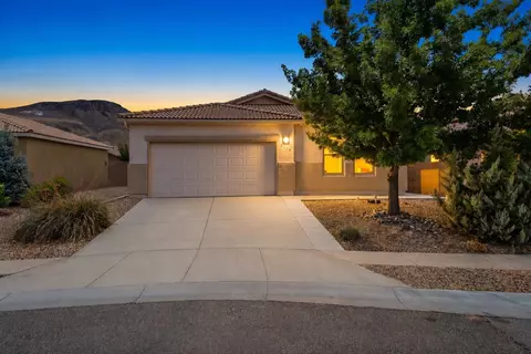 3319 Prairie Ridge St SW, Los Lunas, NM 87031