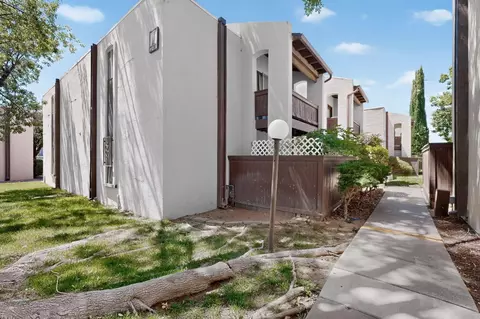 1601 Pennsylvania St NE #I-16, Albuquerque, NM 87110