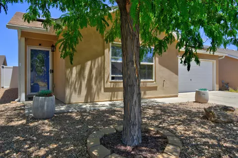 5759 Pinon Altos Rd NW, Albuquerque, NM 87114