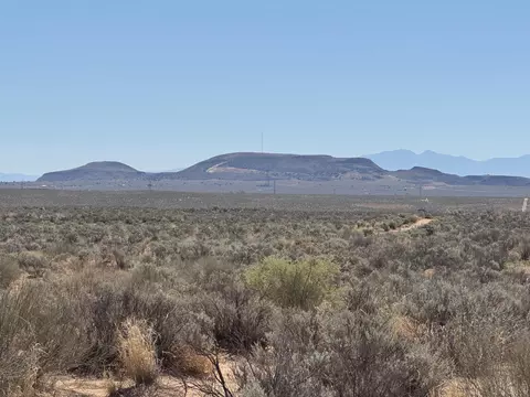 Quintana Road, Los Lunas, NM 87031