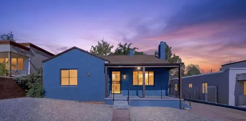 213 Amherst Dr SE, Albuquerque, NM 87106
