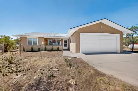 59 W Willard Rd, Edgewood, NM 87015