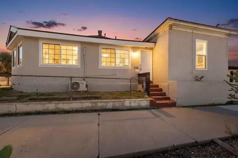 520 Iron Ave SE, Albuquerque, NM 87102