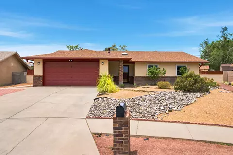 4928 Wagon Mound Trl NW, Albuquerque, NM 87120