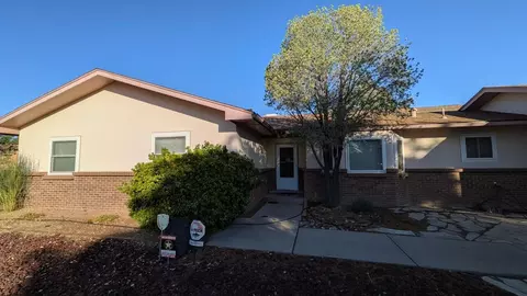 7205 Mesa De Arena NW, Albuquerque, NM 87120