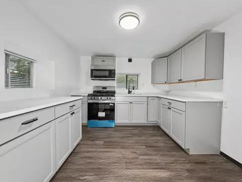 2800 Duranes Rd NW, Albuquerque, NM 87104