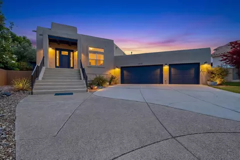 12213 Mirandy Ct NE, Albuquerque, NM 87122