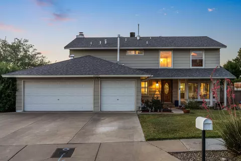 8309 San Miguel Ct NE, Albuquerque, NM 87109