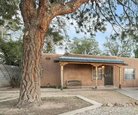 3924 Smith Ave SE, Albuquerque, NM 87108