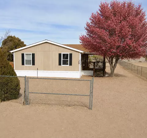 309 10th Ave SW, Rio Rancho, NM 87124