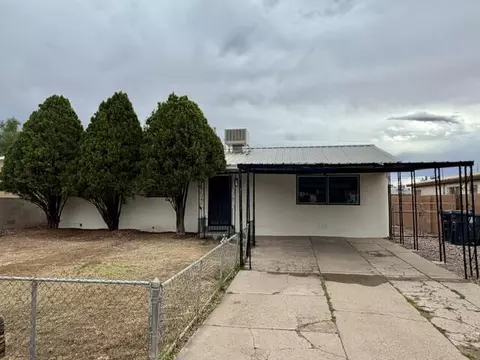 1608 Towner Ave NW, Albuquerque, NM 87104