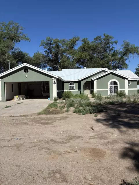 7515 Isleta Blvd SW, Albuquerque, NM 87105