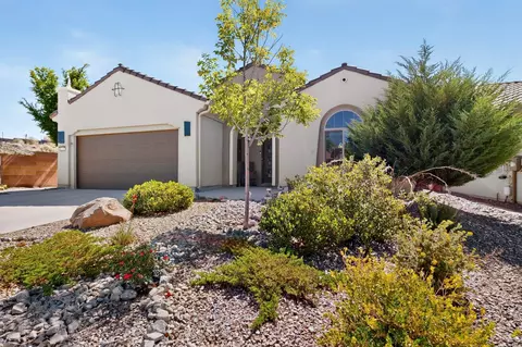 2332 Chuckwalla Spring Trl NW, Albuquerque, NM 87120