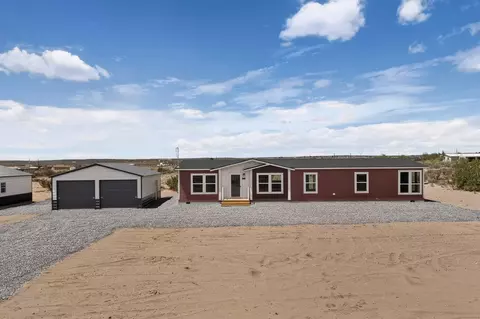 1309 11th St SW, Rio Rancho, NM 87124