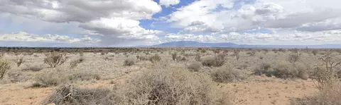 19 Th St NW, Rio Rancho, NM 87144