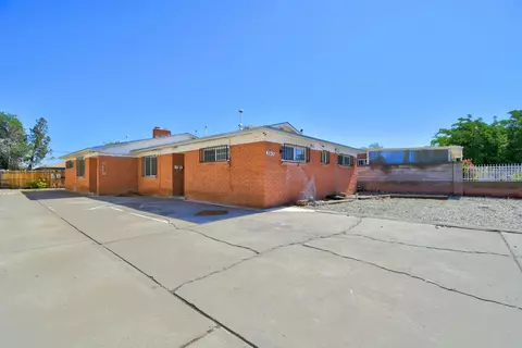 3513 Crest Ave SE, Albuquerque, NM 87106
