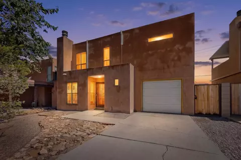 9007 Hendrix Rd NE, Albuquerque, NM 87111