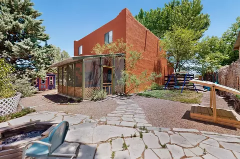 10029 Guadalupe Trl NW, Albuquerque, NM 87114