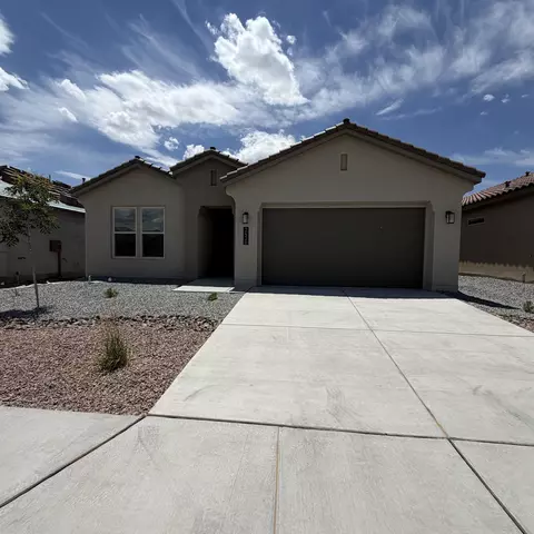 2464 Marble Ave NE, Rio Rancho, NM 87144