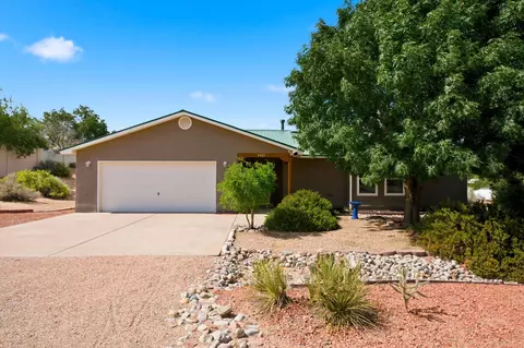 2405 Flagstone Rd NE, Rio Rancho, NM 87124