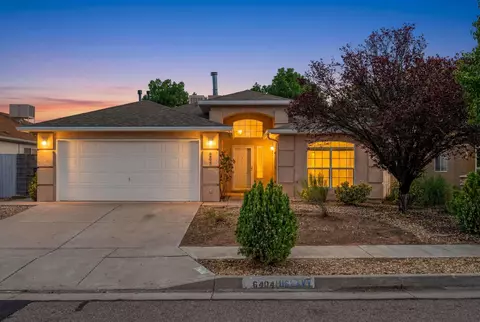 6404 Amberside Rd NW, Albuquerque, NM 87120