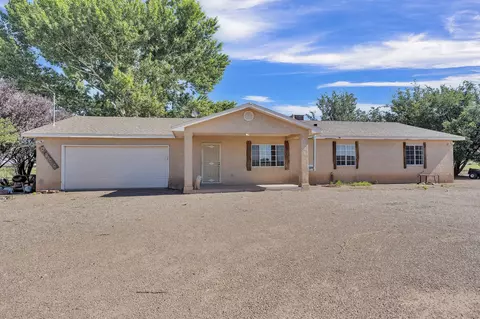 174 Slayton Rd, Lemitar, NM 87823