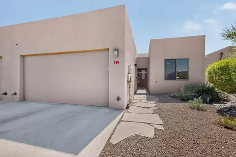 52 Wind Rd NW, Albuquerque, NM 87120