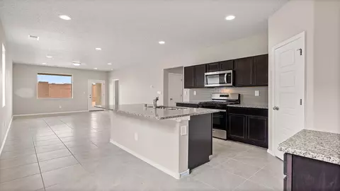 4 El Nido Ct SW, Los Lunas, NM 87031