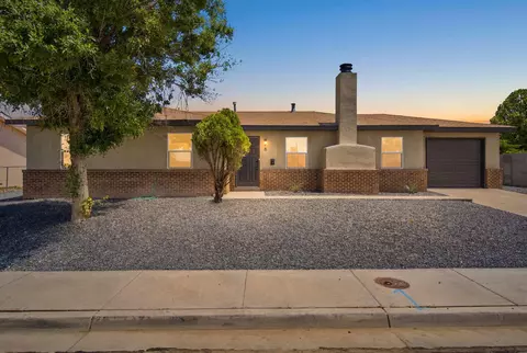 848 Gallahad St SW, Los Lunas, NM 87031