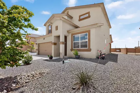 54 Tome Vista Dr, Los Lunas, NM 87031