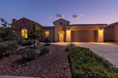 4707 Lluvia Encantada, Santa Fe, NM 87507