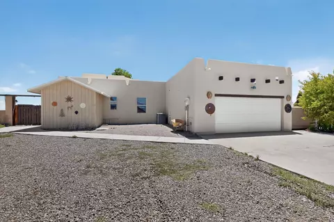 61 High Meadow Loop, Edgewood, NM 87015