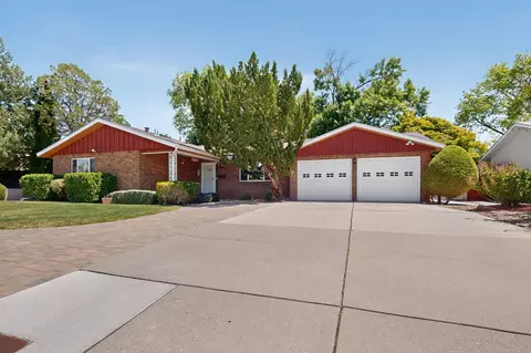 7720 El Conde Ave NE, Albuquerque, NM 87110