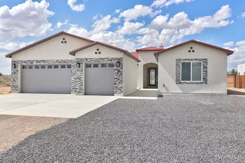 505 12th Ave SE, Rio Rancho, NM 87124
