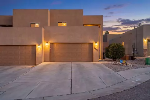 5035 Ojos Azul Ct NW, Albuquerque, NM 87120