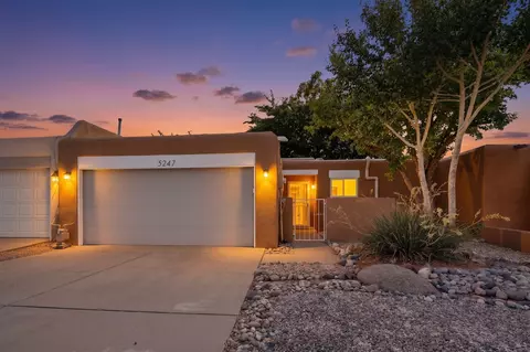 5247 Zurich Pl NE, Albuquerque, NM 87111