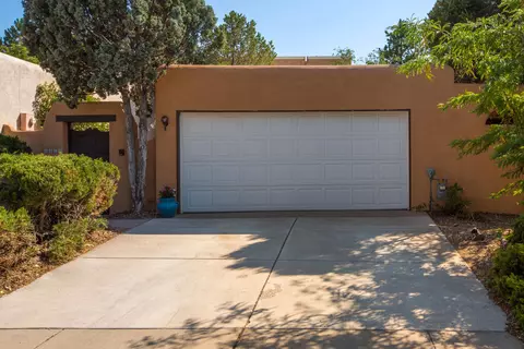 9936 Osuna Rd NE, Albuquerque, NM 87111