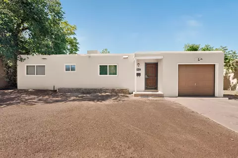 9312 Luthy Cir NE, Albuquerque, NM 87112