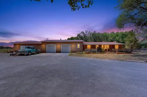 23 Menard Rd, Los Lunas, NM 87031