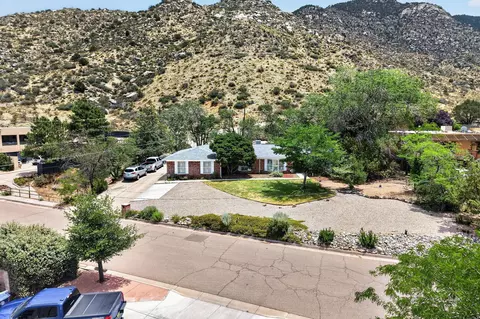 4600 Sunset Canyon Pl NE, Albuquerque, NM 87111