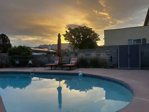6845 Vivian Dr NE, Albuquerque, NM 87109