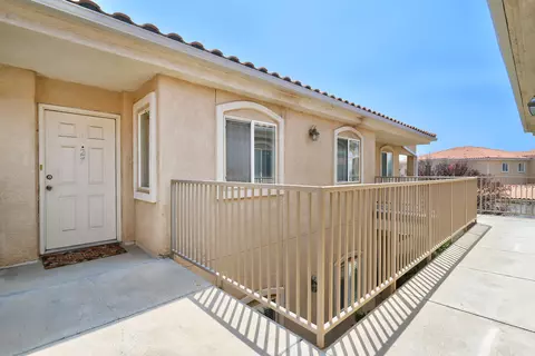 6800 Vista Del Norte Dr NE #427, Albuquerque, NM 87113