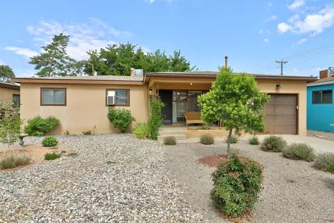 1317 Parsifal St NE, Albuquerque, NM 87112