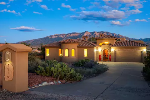 1916 Sonora Rd NE, Rio Rancho, NM 87144