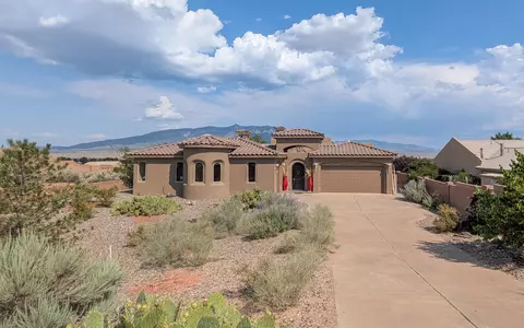 1916 Sonora Rd NE, Rio Rancho, NM 87144