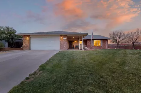 2667 Withington Peak Dr NE, Rio Rancho, NM 87144