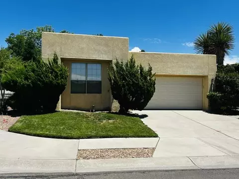 7936 Woodridge Dr NE, Albuquerque, NM 87109