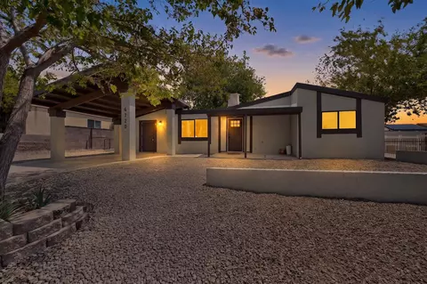 4720 Tennessee St NE, Albuquerque, NM 87109