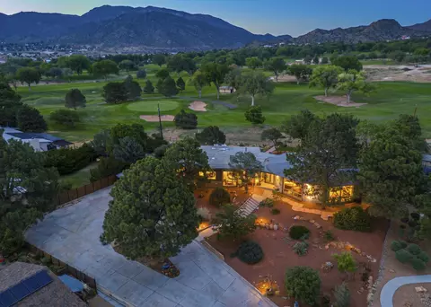 904 Ganado Ct SE, Albuquerque, NM 87123